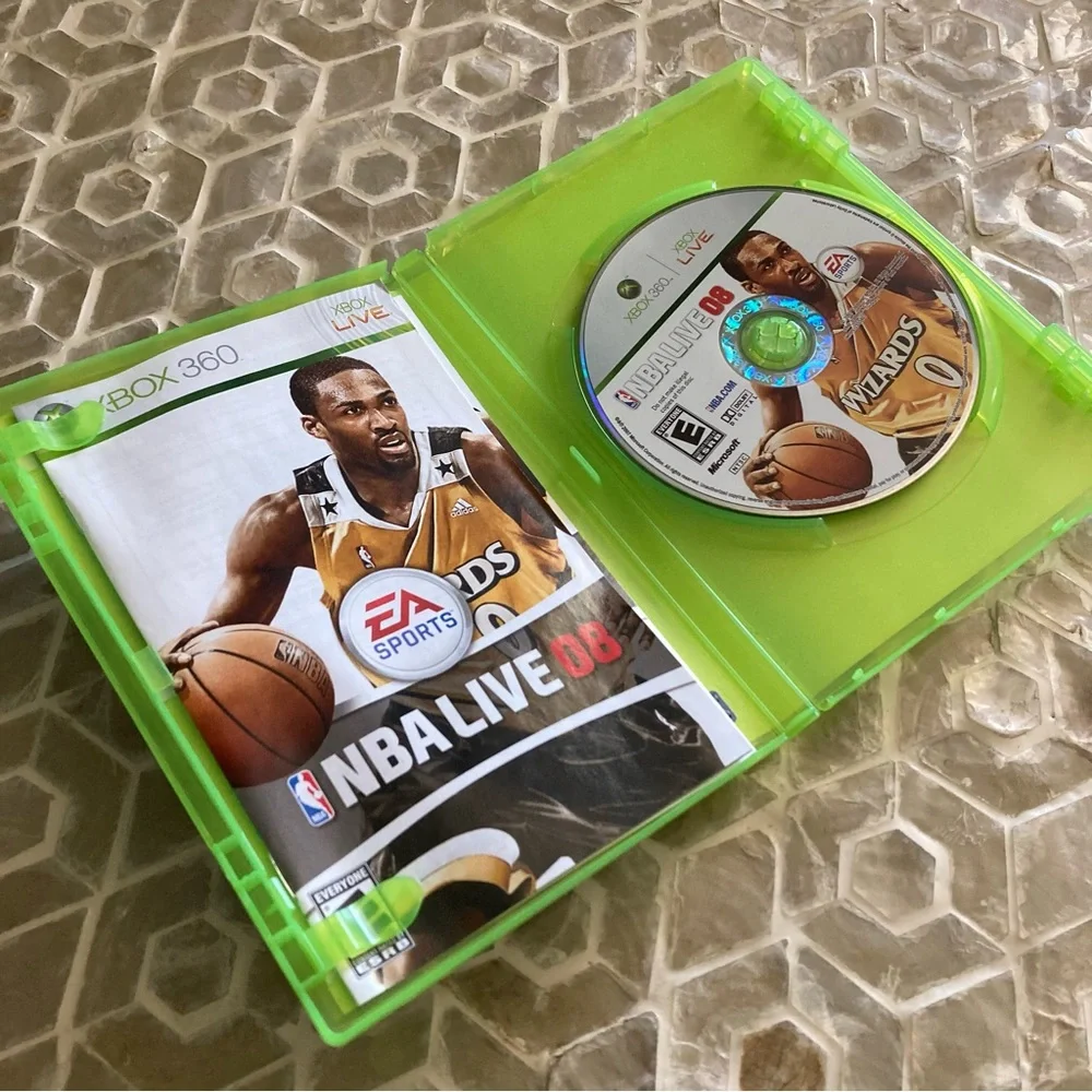 BUNDLE: Microsoft Xbox 360 Live NBA Live 07 & 08
